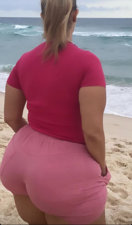 Foto di nudo di fuga di OnlyFans di Helen Cristina