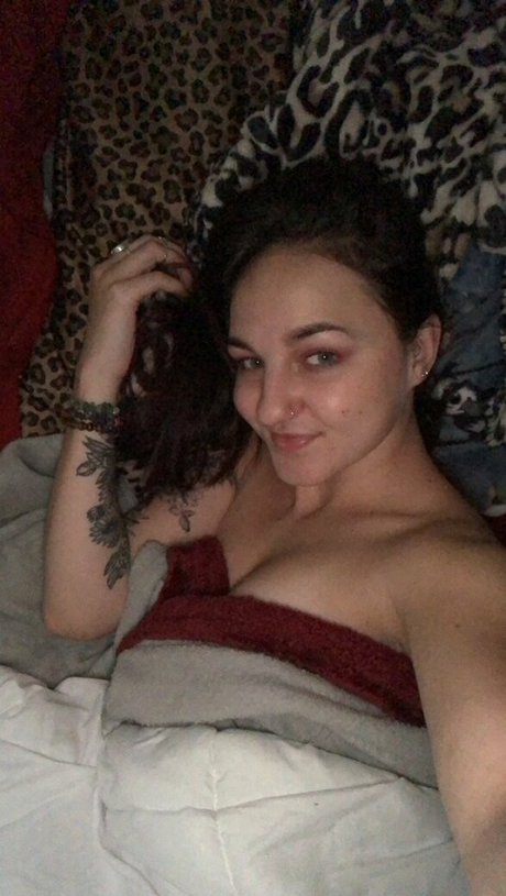 Foto di nudo di fuga di OnlyFans di Summersue22