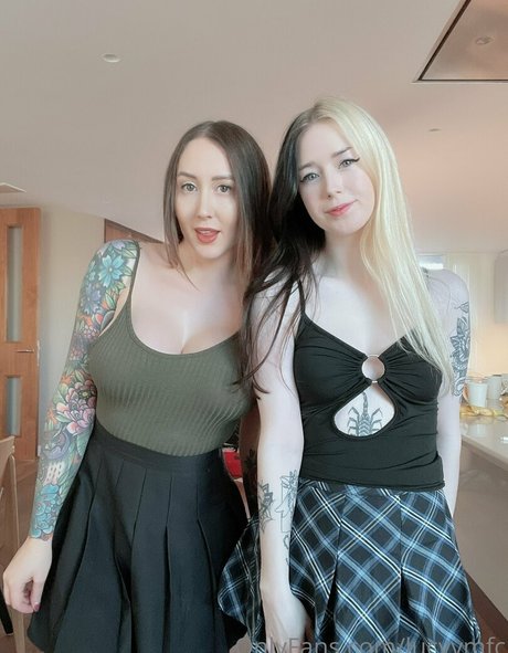 Foto di nudo di fuga di OnlyFans di Lucyymfc