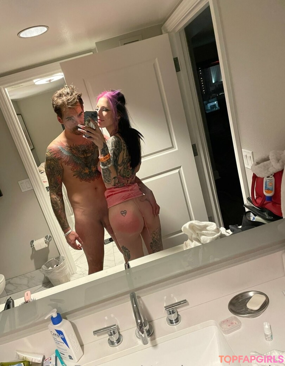 Foto di nudo di fuga di OnlyFans di Strawberrysquirtcake #60 Foto di nudo di fuga di OnlyFans di Strawberrysquirtcake #60
