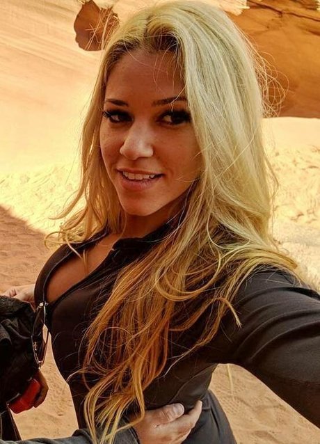 Foto di nudo di fuga di OnlyFans di Nicolle A