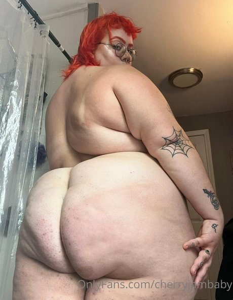 Foto di nudo di fuga di OnlyFans di Cherryjambaby