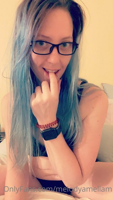 Foto di nudo di fuga di OnlyFans di Melodyameliam