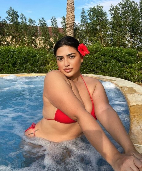 Foto di nudo di fuga di OnlyFans di Irena Drezi