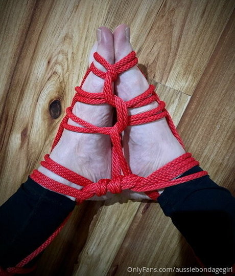 Aussiebondagegirl