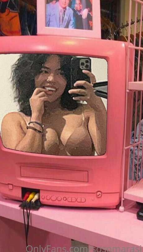 Foto di nudo di fuga di OnlyFans di Sosomarasi