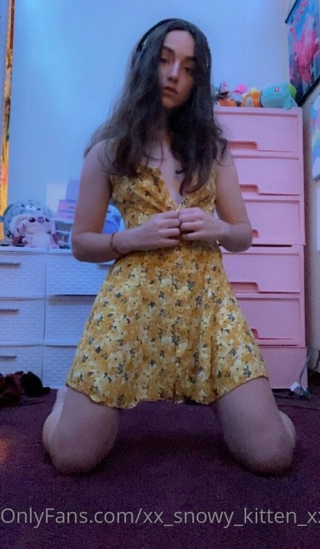 Foto di nudo di fuga di OnlyFans di Snowykittengames