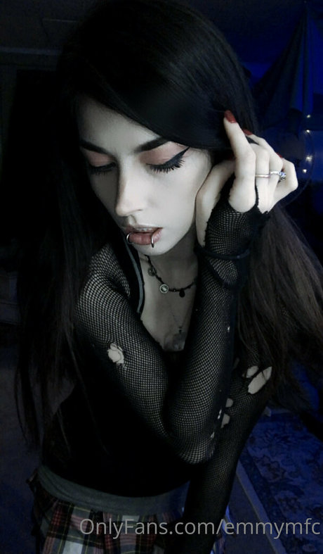 Foto di nudo di fuga di OnlyFans di Emmymfc