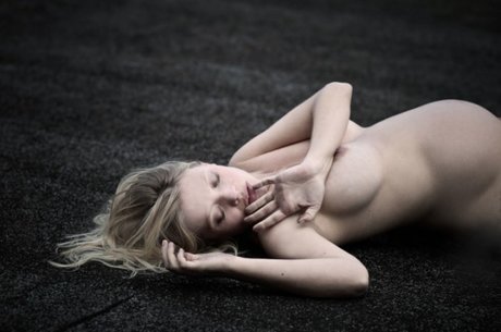 Melanie Thierry