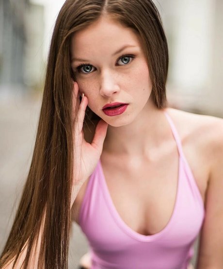 Lilyana Alexander