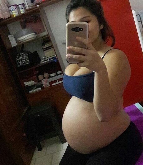 Foto di nudo di fuga di OnlyFans di Maria Paola