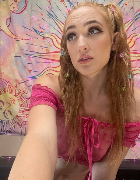 Foto di nudo di fuga di OnlyFans di Neverlybaby