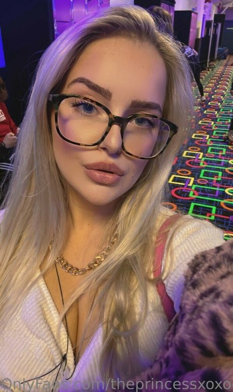 Foto di nudo di fuga di OnlyFans di Theprincessxoxocharm