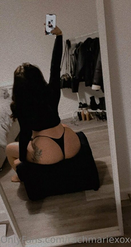 Foto di nudo di fuga di OnlyFans di Rachmariexoxo
