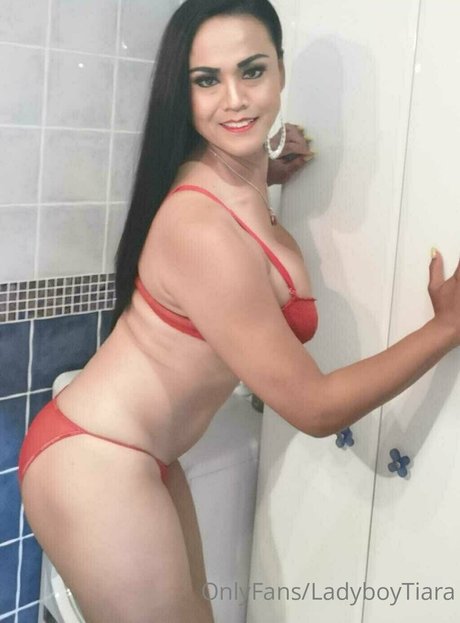 Ladyboytiara