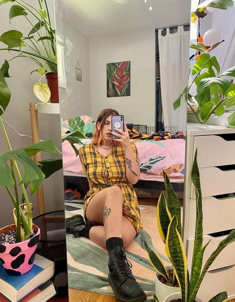 Foto di nudo di fuga di OnlyFans di Quinnnnxfree
