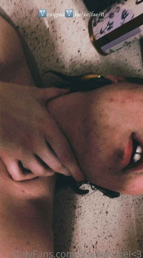 Foto di nudo di fuga di OnlyFans di Shadeangel