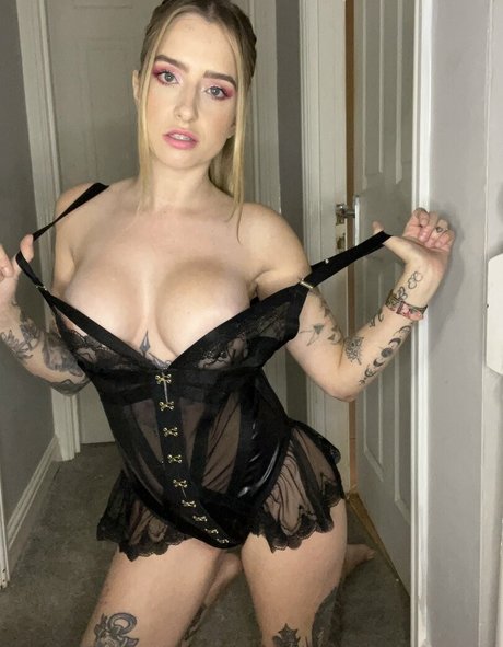 Foto di nudo di fuga di OnlyFans di Chelsea Norman