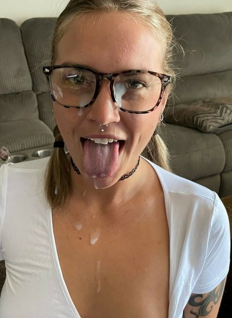Foto di nudo di fuga di OnlyFans di Mollie Rose