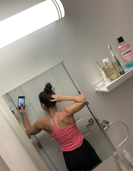 Foto di nudo di fuga di OnlyFans di Abbiemaley4free