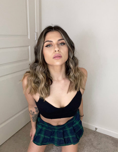 Foto di nudo di fuga di OnlyFans di Iheartfrankiiee