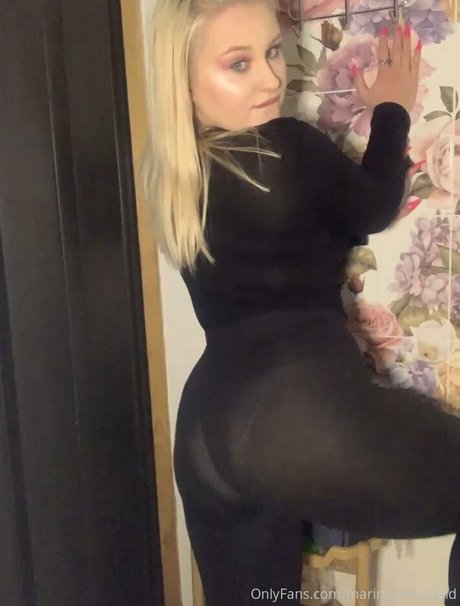 Foto di nudo di fuga di OnlyFans di Mariloveefree