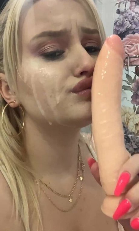 Foto di nudo di fuga di OnlyFans di Mariloveefree
