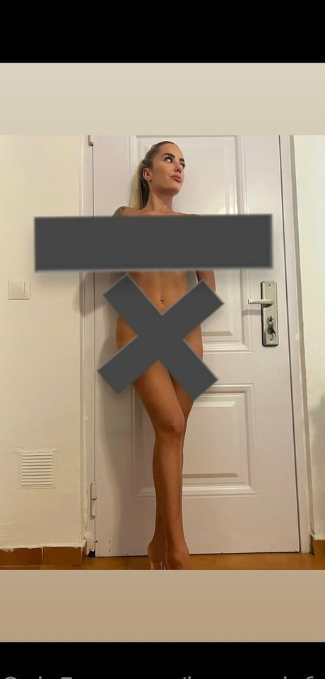 Foto di nudo di fuga di OnlyFans di Lauraonlyfree