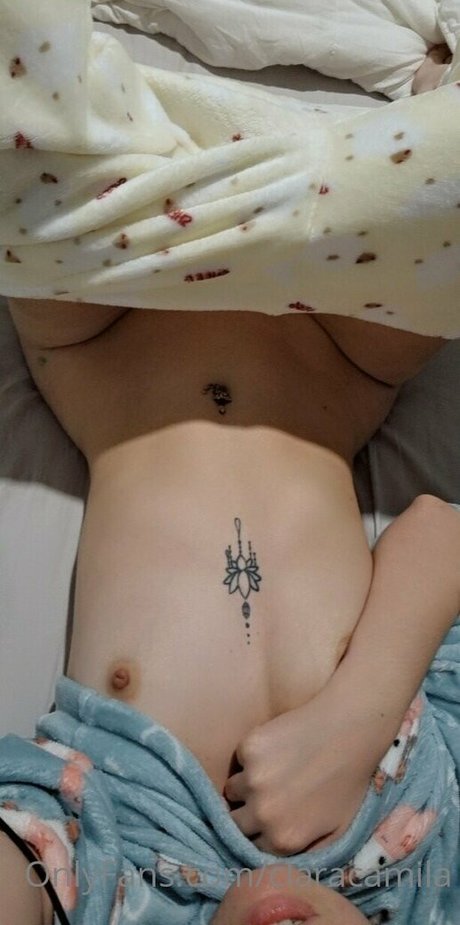 Foto di nudo di fuga di OnlyFans di Claracamila