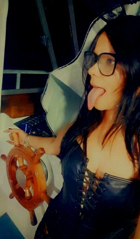 Foto di nudo di fuga di OnlyFans di Davens