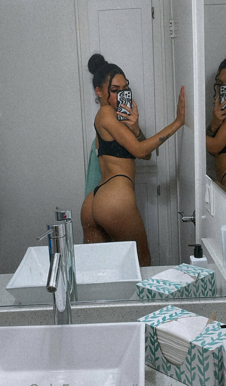 Foto di nudo di fuga di OnlyFans di Jaidahquinn