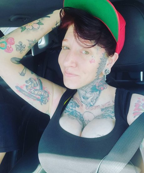 Foto di nudo di fuga di OnlyFans di Chrystalnevius
