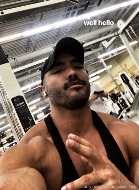Foto di nudo di fuga di OnlyFans di Thefackelmayer