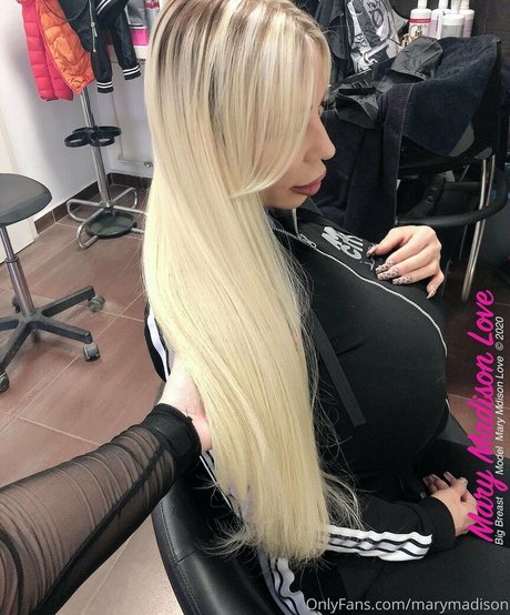 Foto di nudo di fuga di OnlyFans di Marymadison