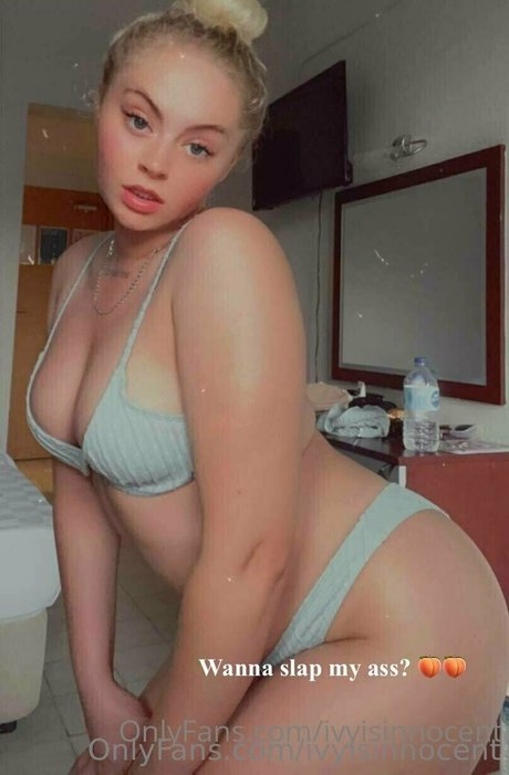Foto di nudo di fuga di OnlyFans di Ivyisinnocent