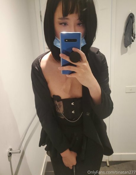 Foto di nudo di fuga di OnlyFans di Tinatan277