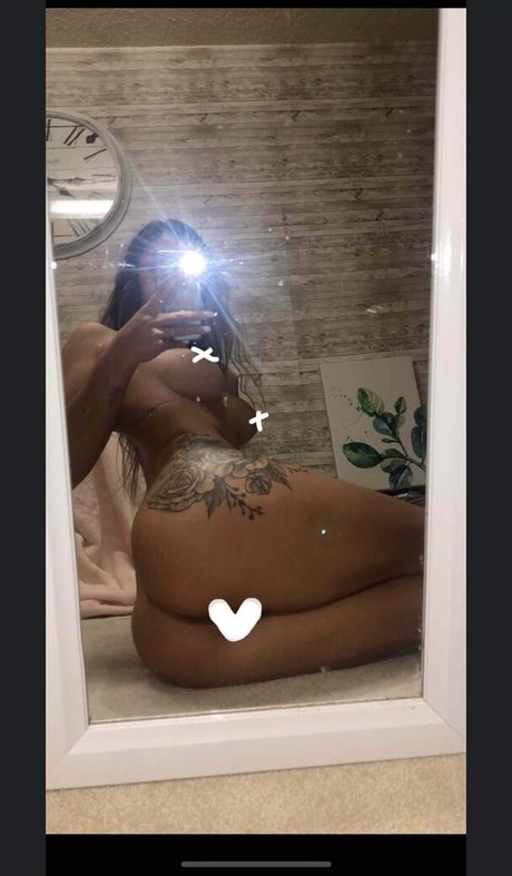 Foto di nudo di fuga di OnlyFans di Ashleigh Highland