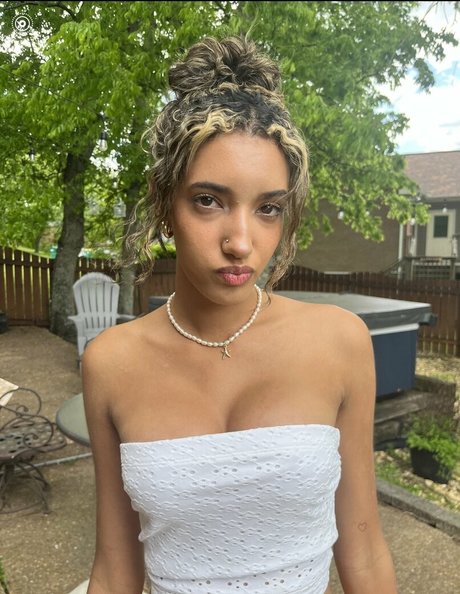 Foto di nudo di fuga di OnlyFans di Shayla Marie