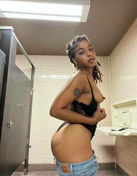 Foto di nudo di fuga di OnlyFans di Softytohardy