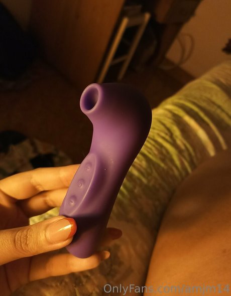 Foto di nudo di fuga di OnlyFans di Amjm14