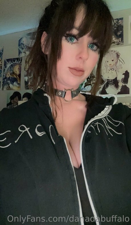 Foto di nudo di fuga di OnlyFans di Danadabuffalo