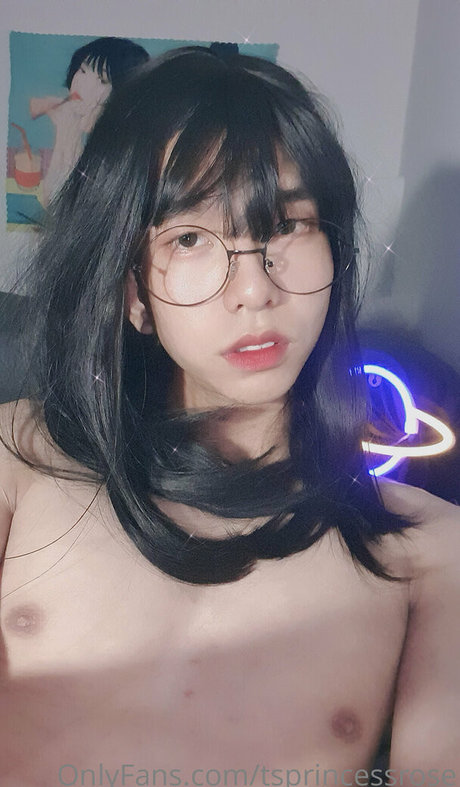 Foto di nudo di fuga di OnlyFans di Tsprincessrose