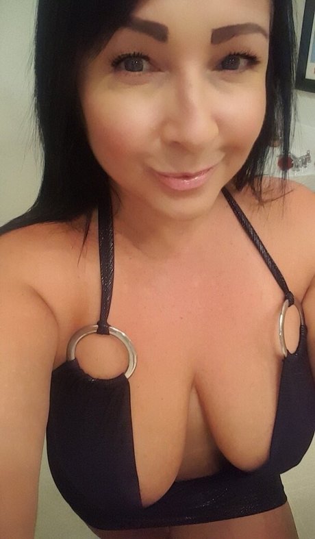 Foto di nudo di fuga di OnlyFans di Double D