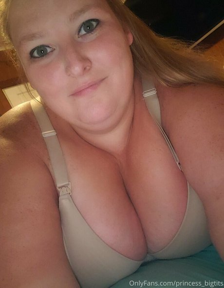 Foto di nudo di fuga di OnlyFans di Princessbigtits