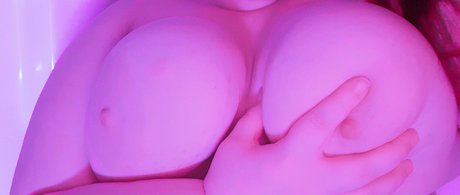 Foto di nudo di fuga di OnlyFans di Xenoviabbw