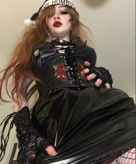 Foto di nudo di fuga di OnlyFans di Reddkitty
