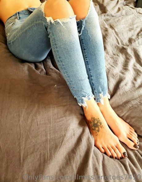 Lilmisslongtoes7410
