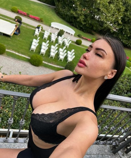 Foto di nudo di fuga di OnlyFans di Lucrezia De Lellis