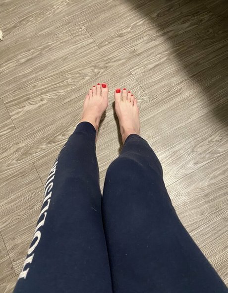 Foto di nudo di fuga di OnlyFans di Lilacwinds