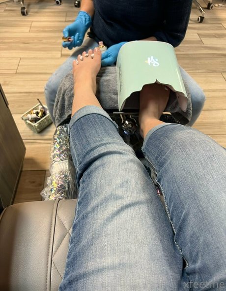 Xfeetme
